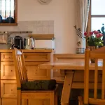 Suite-mathilda Apartman *